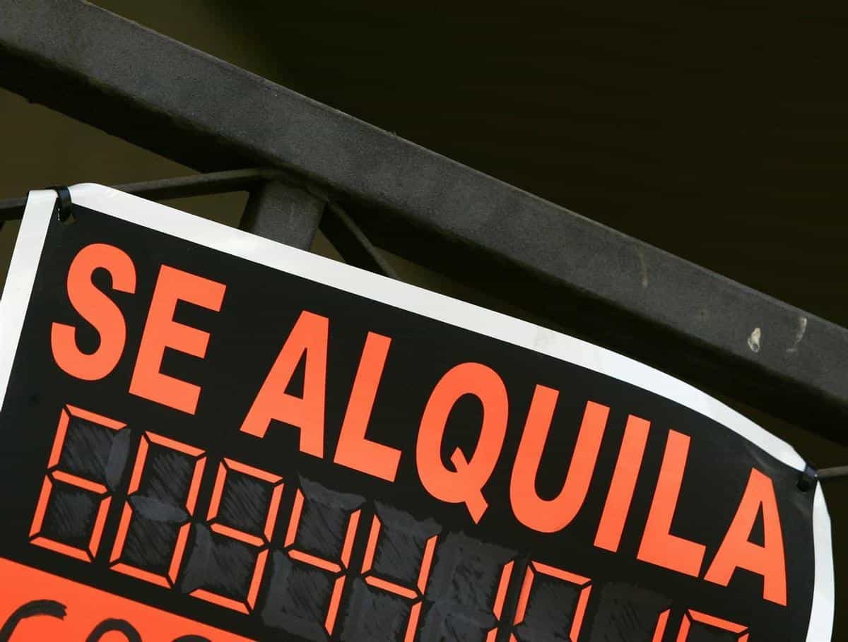 Cómo alquilar productos en una tienda online se alquila cartel