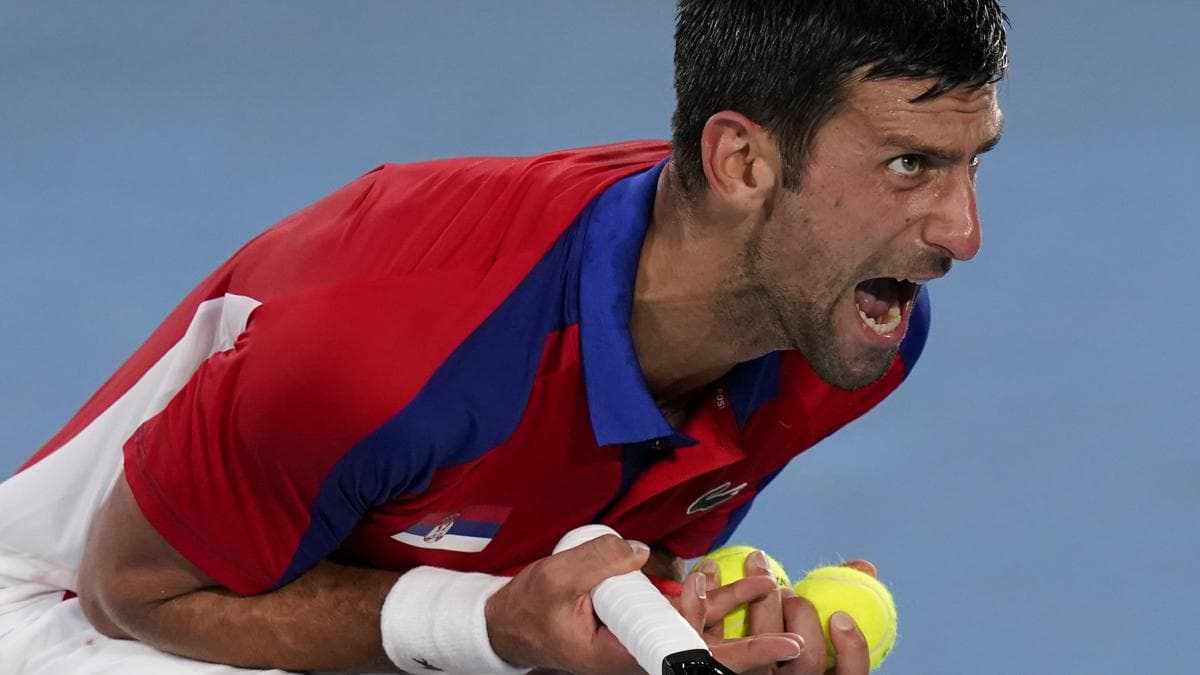 djokovic enfadado